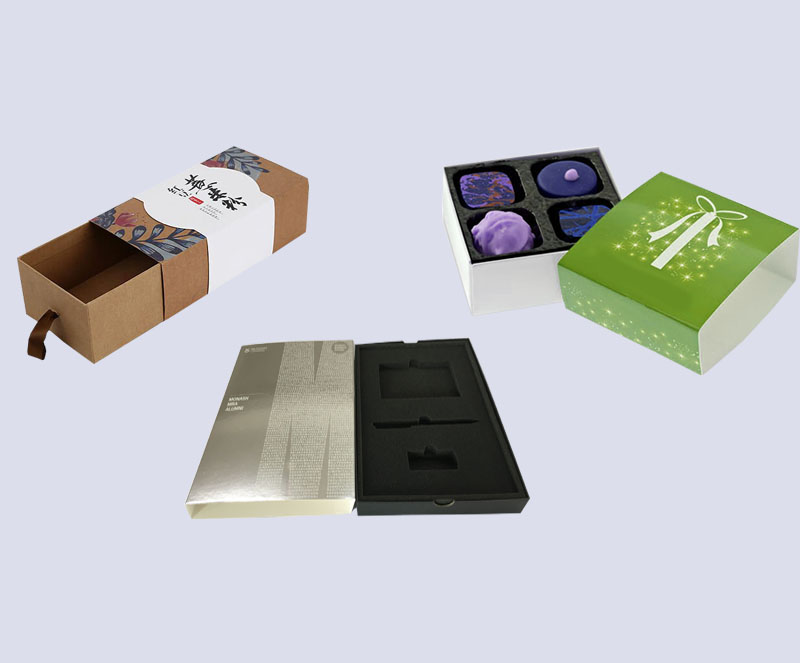 Custom rigid sliding drawer gift box with cardstock sleeve